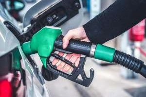 زيادات جديدة.. تعرف علي أسعار البنزين والسولار بعد تطبيق الزيادة الجديدة