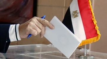 قرار نهائي.. أول مرشح يعلن ترشحه رسميًا لانتخابات الرئاسة 2024 في مصر