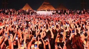 بعدما أثار الجدل.. القصة الكاملة لحفل الأهرامات الذي سبب غضبًا كبيرا في مصر